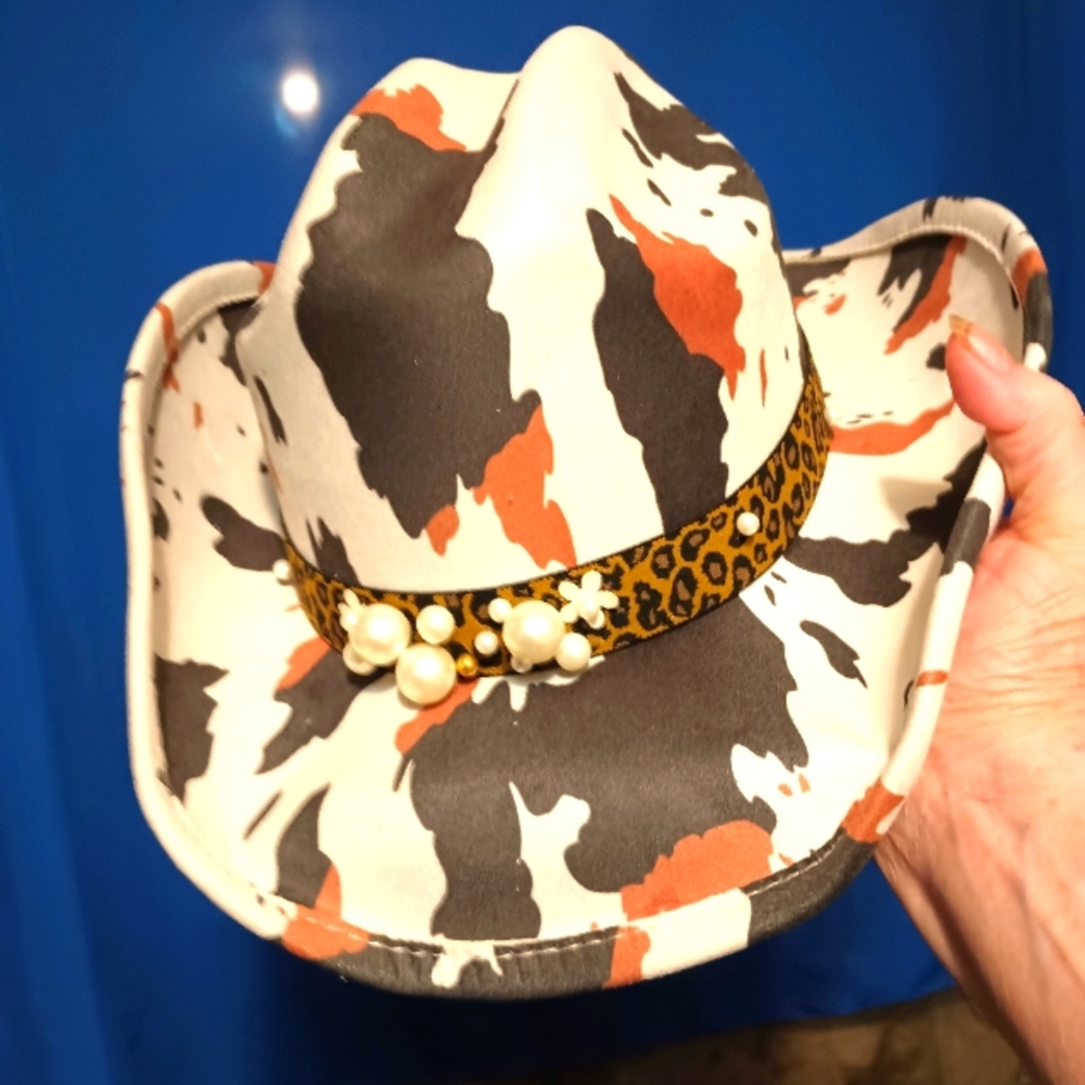Leopard Band Cow Print Cowboy Hat Slightly Bent Rim Look!